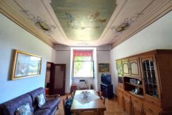 VENDE INDIPENDENTE IN PALAZZETTO STORICO – CASTEL DEL MONTE